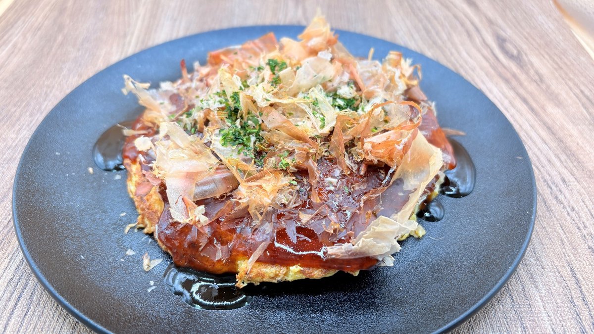 お好み焼ソースを使った盛り付け例